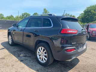 2016 Jeep Cherokee Limited - Exterior Rear Left Corner Image